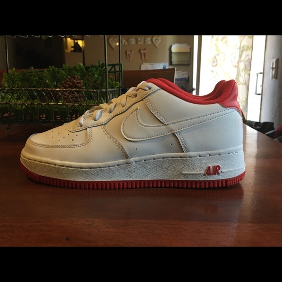 AIR FORCE 1 LOW White/University Red - BOYS YOUTH